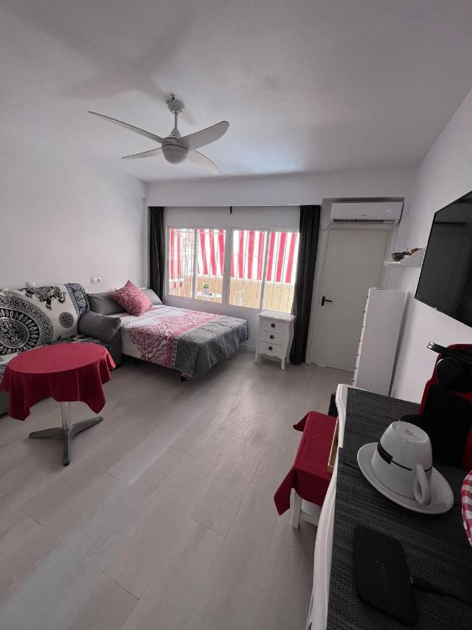 Estudio Romantico La Carihuela Torremolinos Exterior foto
